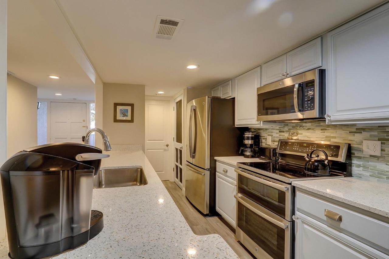 Luxury Updated New Kitchen New Floors, New Tvs, Bikes & Beach Gear Included Hilton Head Island Zewnętrze zdjęcie